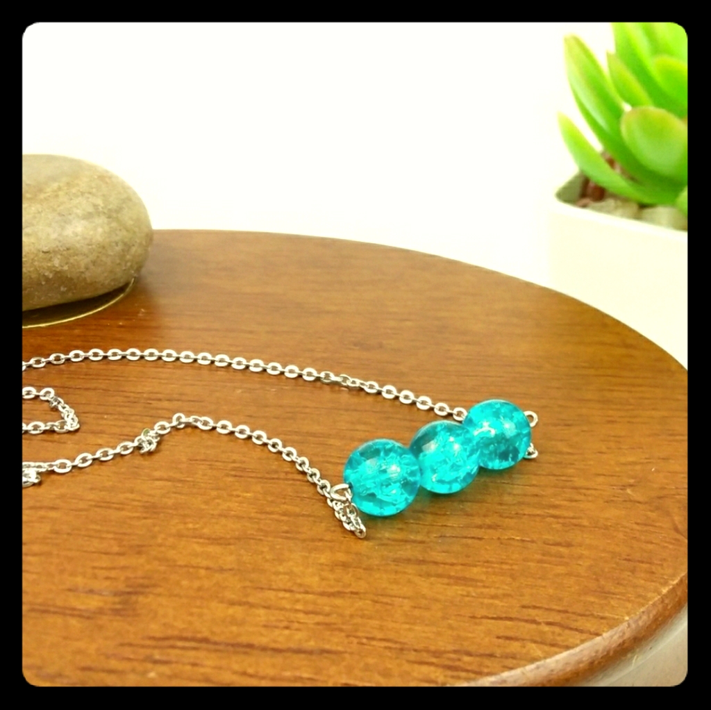 Nwt Aqua Blue Choker Necklace 12$